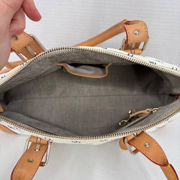 Dooney & Bourke Domed Satchel White Signature Logo Crossbody Strap Glasses Case - Picture 6 of 16